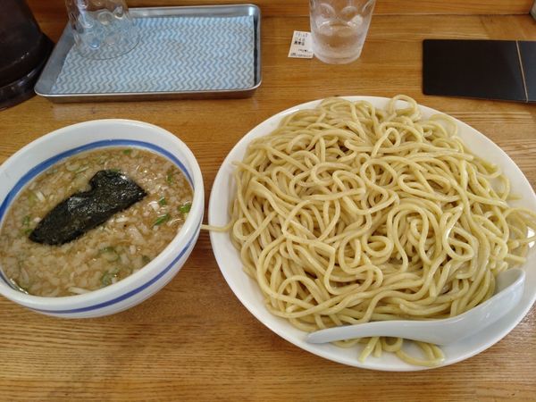 「濃厚魚介塩つけ麺 普通盛り350g」@大勝軒 千代田町店の写真
