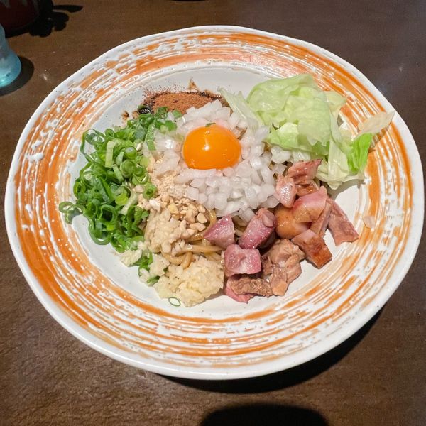 「黒どろまぜそば（890円）」@麺や 虎徹の写真