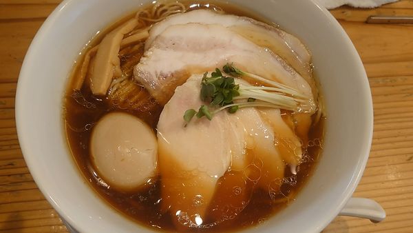 「特製醤油拉麺」@麺屋鈴春の写真