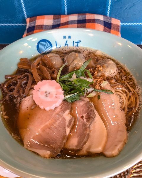 「特製烏賊煮干らぁめん」@湘南しんばの写真