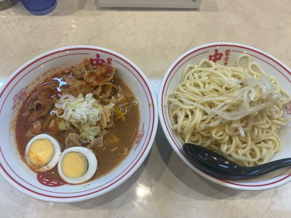「冷やし五目味噌タンメン ¥880」@蒙古タンメン中本 秦野店の写真
