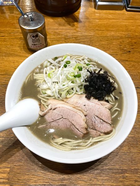 「濃厚煮干そば 大 ￥780」@中村屋総本山の写真