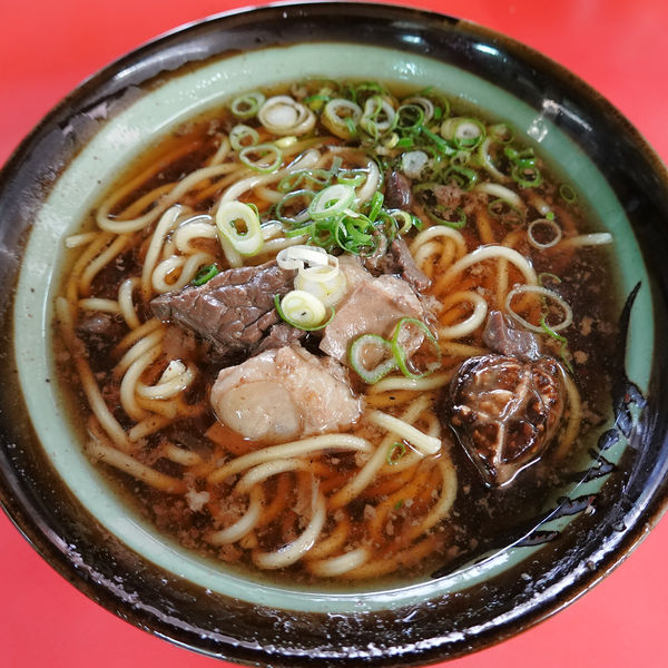 「ホルモン中華そば 一ツ玉 350円」@きらくの写真