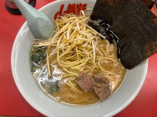「醬油ネギラーメン」@ラーメン山岡家 愛知刈谷店の写真