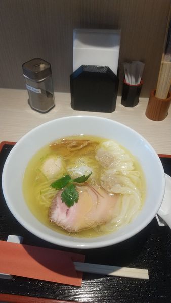 「特製塩中華そば1110円」@中華そば なかはらの写真