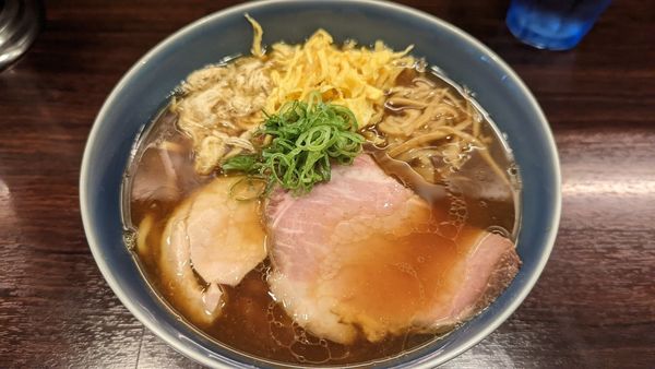 「醤油そば950円」@麺屋 ルリカケスの写真