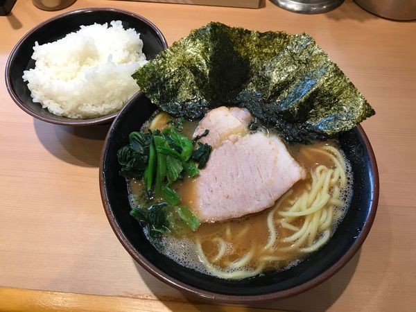 「ラーメン　850円」@輝道家直系 皇綱家の写真