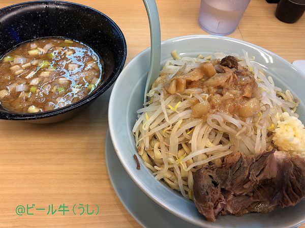 「限定ラーメン(つけ麺)中盛(900円)ヤサイニンニク」@麺屋 顎で喰らえの写真