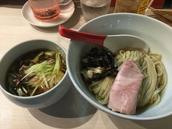 「【限定】黒舞茸と近江黒鶏の昆布水つけ麺」@柳麺 呉田-goden-の写真