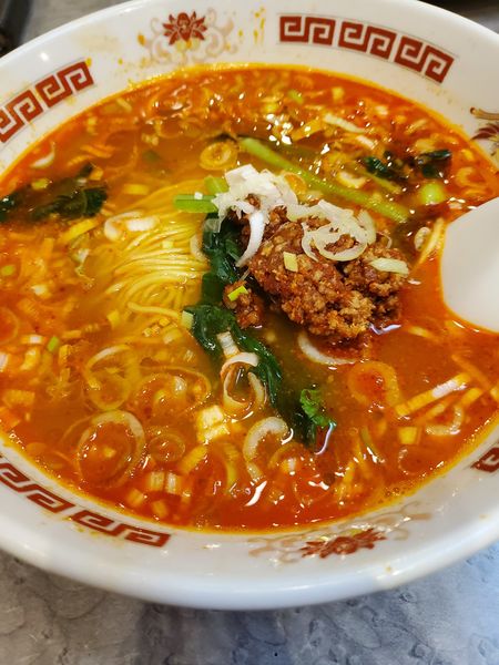 「担々麺７００円」@盛香園 上大岡店の写真