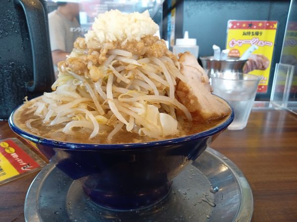 「豚入りラーメン（全マシ）」@ラーメンビリー 多賀城店の写真