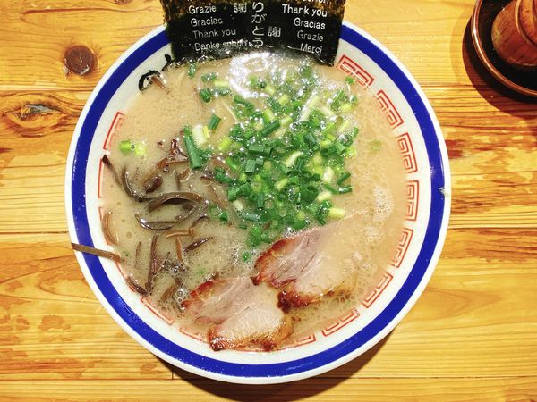 「らーめん:770円、替玉:150円」@博多長浜らーめん 田中商店の写真