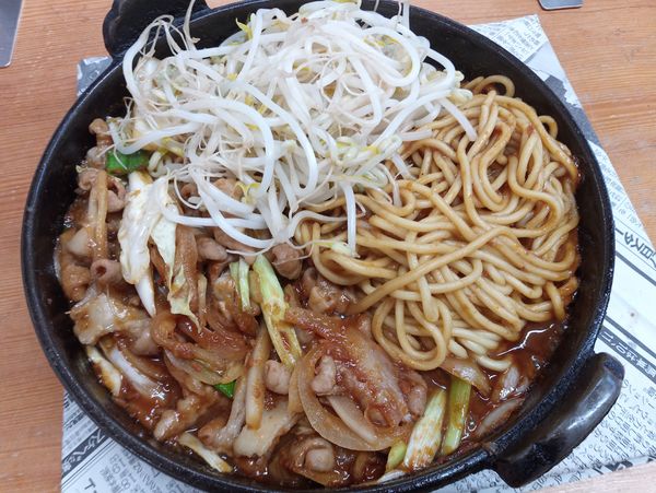 「チャンポン入りホルモン単品750円」@十本松ドライブインの写真