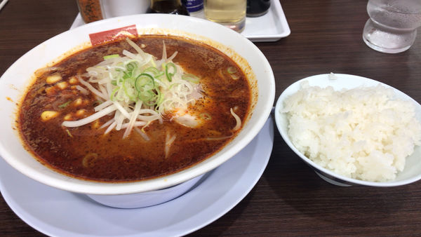 「辛味噌ラーメン　￥880」@ラーメンばんだい 篠崎町店の写真