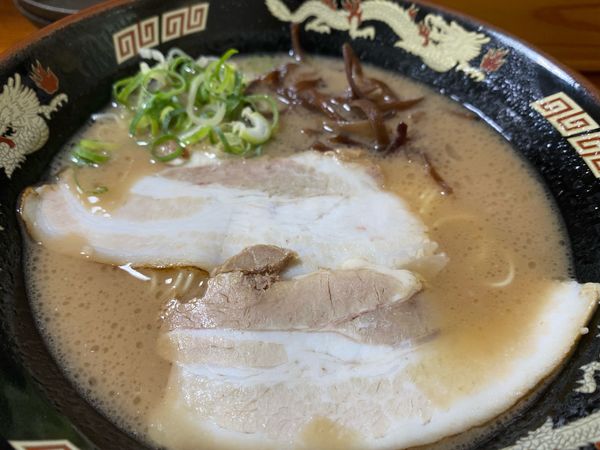 「ラーメン」@豚骨らーめん まる龍の写真
