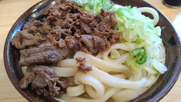 「肉うどん　大盛り」@吉田のうどん さくらの写真