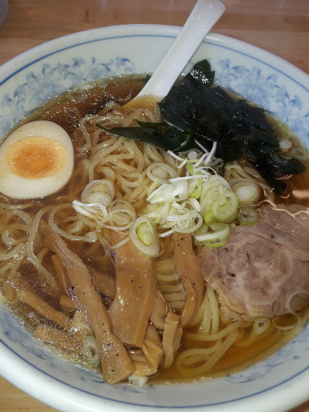 「満州ラーメンと餃子」@ぎょうざの満洲 本庄早稲田駅前店の写真