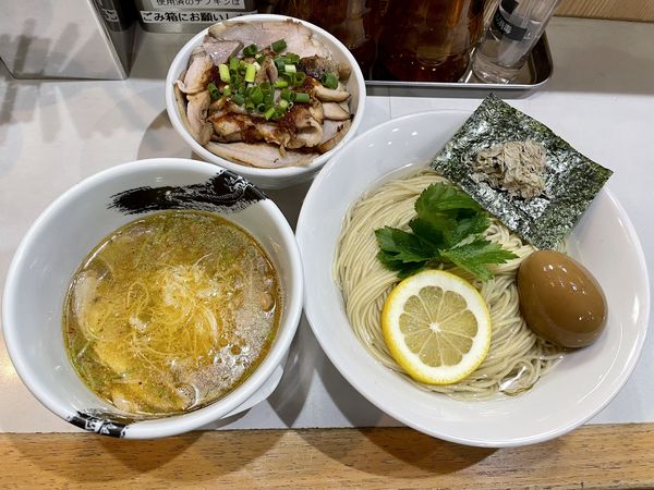 「【 限定B】淡麗昆布水塩つけ麺850＋チャーシュー丼300」@麺屋 扇 SENの写真