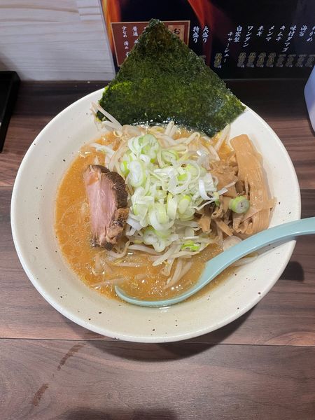 「味噌ラーメン(900円)」@ペキオ軒の写真