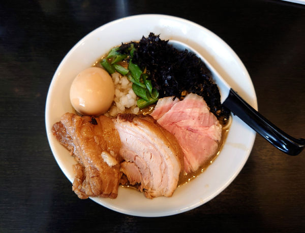 「特製濃厚そば」@陽はまたのぼるの写真