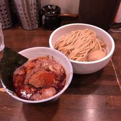 辛辛魚味玉つけ麺(太麺変更)