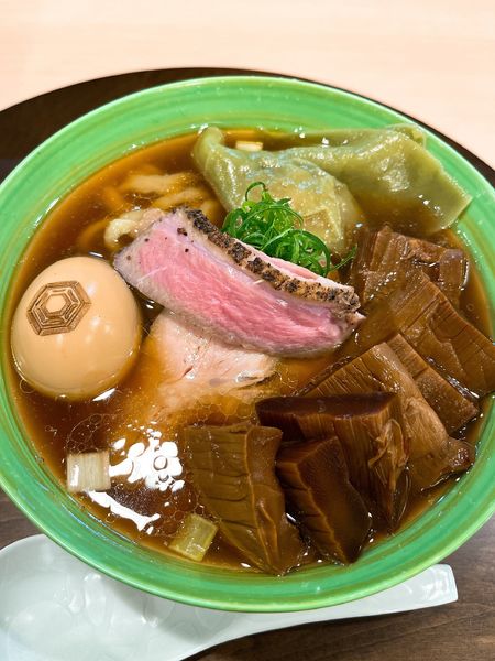 「特製醤油めんま増し」@手打麺祭 かめ囲の写真