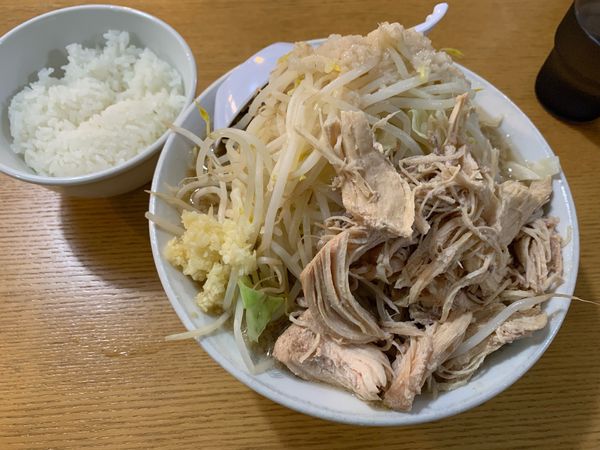 「ラーメン並　野菜、脂マシ」@麺とび 六方 松川店の写真