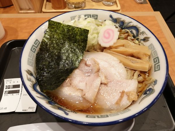 「新中華そば　　並　　690円」@舎鈴 登戸店の写真