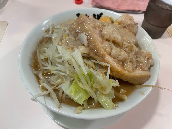 「中ラーメン + ウズラの玉子」@成蹊前ラーメン 吉祥寺の写真