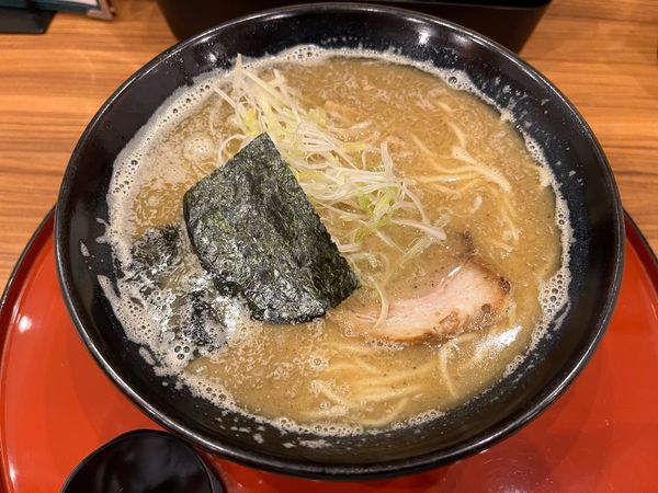 「煮干しだし中華そば（細麺）」@中華そば くりの木 大宮ステラタウン店の写真