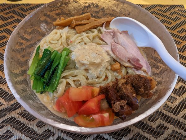 「冷たい胡麻そば」@メイドインヘブンの写真