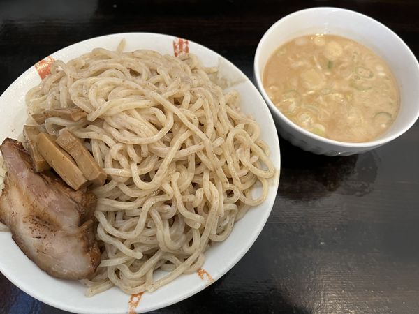「全粒粉濃厚魚介つけ麺（特盛）」@札幌味噌ラーメン 三好の写真