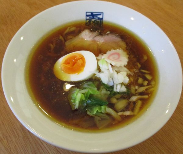 「中華そば　900円」@経堂めん助の写真