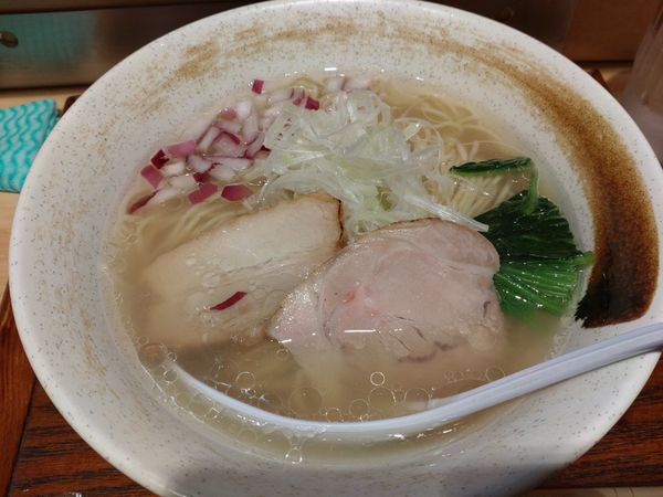 「塩ラーメン」@貝出汁らぁ麺 みぎわの写真