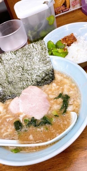 「半ラーメン(500円)」@横浜ラーメン 武蔵家 成増店の写真