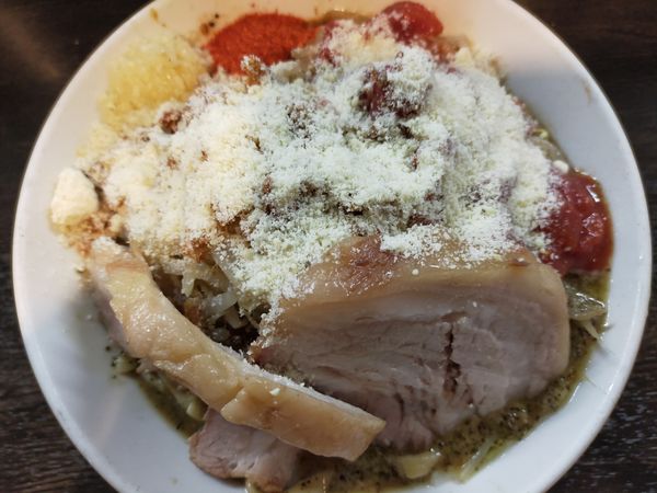 「【モーニング限定】ナカムベーゼ1300円+粉チーズ100円」@豚星。の写真