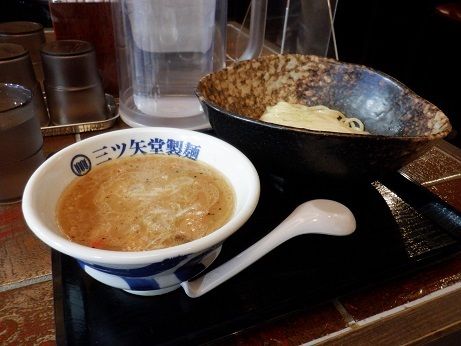 「豚骨魚介つけめん（ゆず風味）」@三ツ矢堂製麺 池袋サンシャイン60通り店の写真