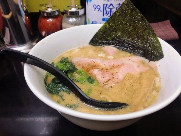 「煮干しらーめん」@芳醇煮干 麺屋 樹の写真