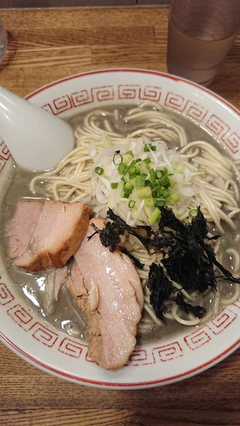 「極濃厚煮干そば」@煮干中華そば専門 煮干丸の写真