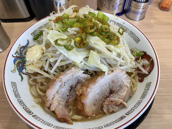 「ミニラーメン　麺柔らか目」@ラーメン豚山 金沢文庫店の写真