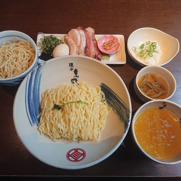 「薬涼潮つけそば1200円(大盛)特製盛360円、替玉120円」@麺や 虎徹の写真