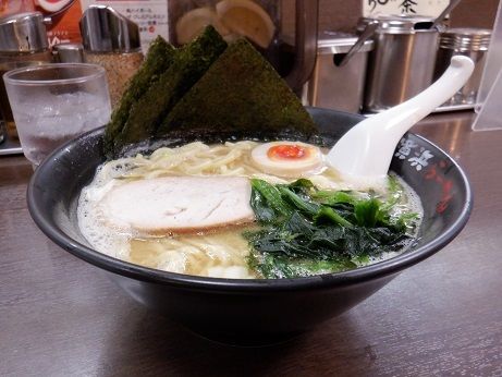 「らーめん」@壱八家 スカイビル店の写真