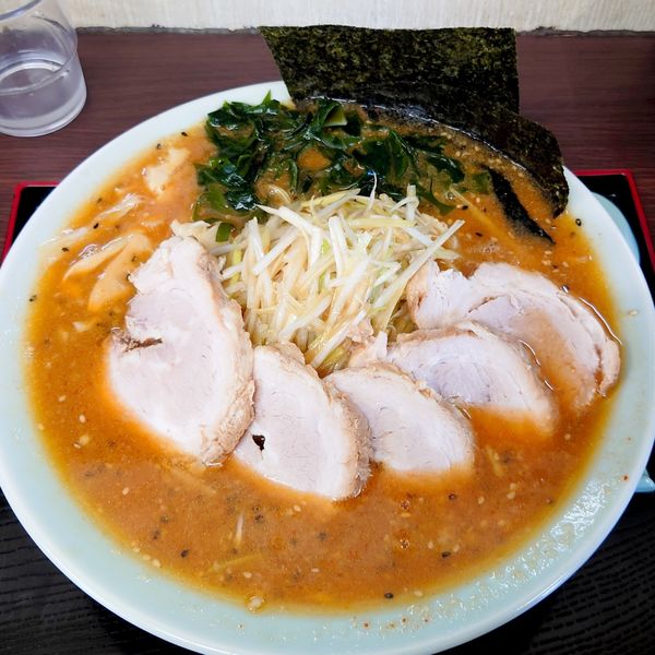 「ネギみそチャーシュー1020円　辛味スパイス✕2　160円」@ラーメンショップ 塚崎店の写真