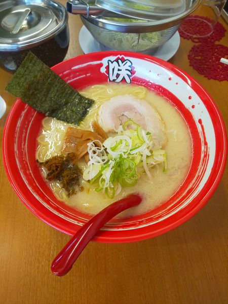 「淡麗塩豚骨」@咲ラーメン 入間店の写真