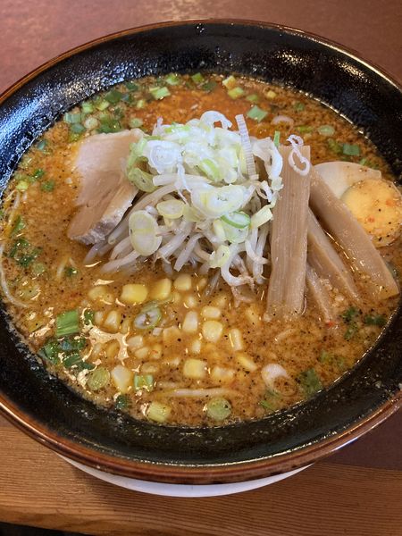 「将軍辛味噌らーめん大辛（1017円）」@将軍らーめん三峰 深谷店の写真