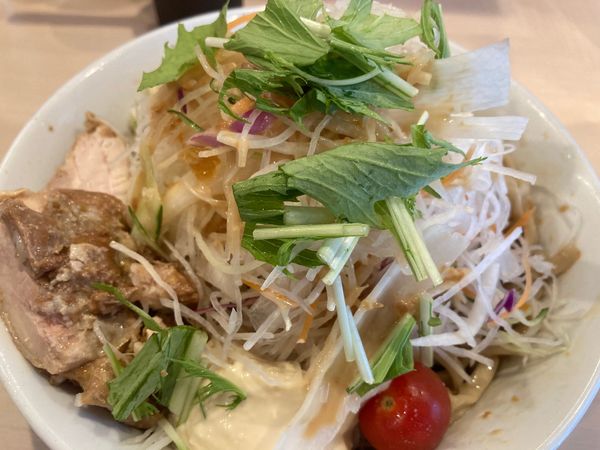 「冷やし中華(300g)＋ニンニク＋ガリマヨ」@鷹の目 蒲田店の写真