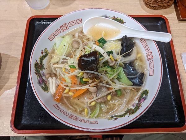 「野菜たっぷりタンメン：1,078円」@レストランじゅらく 上野駅前店の写真