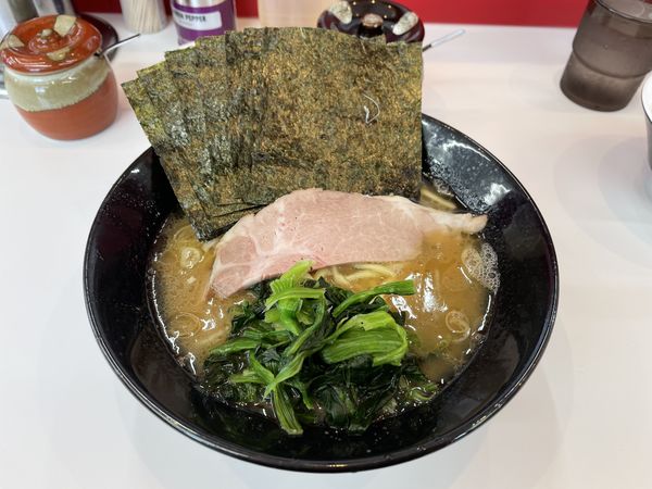 「ラーメン海苔増し」@ラーメン 塚田家の写真
