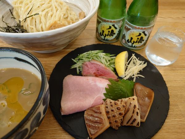 「【限定】烏賊肝と煮干しのつけそば1000円 他」@中華そば きなりの写真