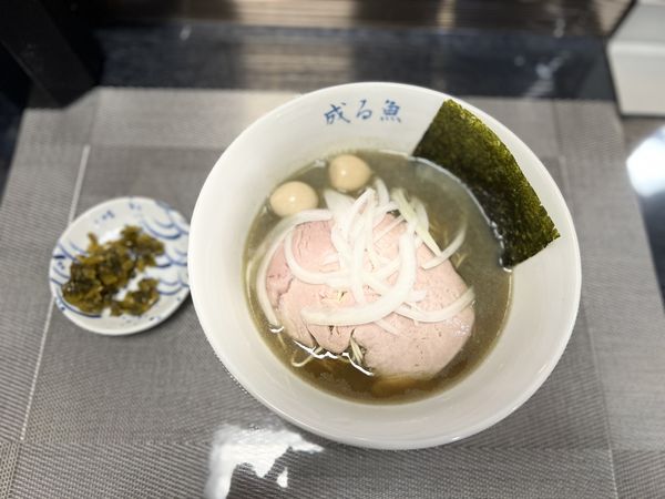 「純煮干しそば850円」@煮干し中華そば 成る魚の写真